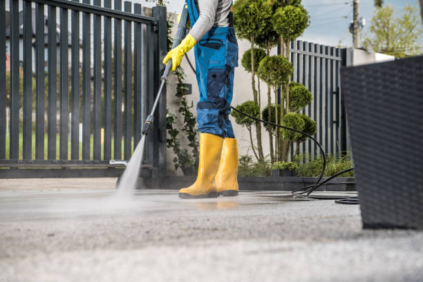 Best Garage Pressure Washing  in Englewood, NJ