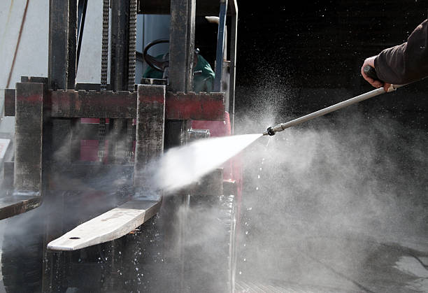 Roof Power Washing Services in Englewood, NJ